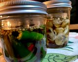 รูปขั้นตอนการทำที่ 3 ของ เห็ดฟางดอง และพริกชี้ฟ้าดอง🌶️🍄