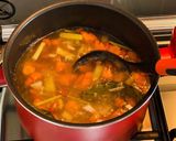 Foto langkah ke 5 dari resep Sop Dada Ayam Sueger Polll.