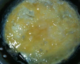 Foto del paso 3 de la receta: Rollitos de tortilla de huevos y jamón