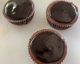 Hình bước làm 5 của món Bánh Phô Mai Kem 4 Loại Chocolate - Death by Chocolate Cheesecakes