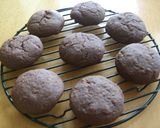 A picture of step 5 of Moist Potato Chocolate Sandwiches.