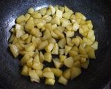 A picture of step 2 of Easy Apple Pies with Frozen Puff Pastry.