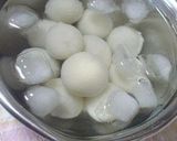 A picture of step 4 of Tofu Dumplings Filled with Sweet Bean Paste.