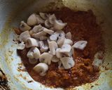 शाही मशरूम (shahi mushroom recipe in Hindi) रेसिपी चरण 5 फोटो