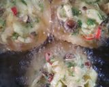 Gambar langkah 9 resipi Bakwan Dumpling Cendawan Goreng.
