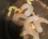 A picture of step 1 of Vietnamese Sour Shrimp Soup (Canh Chua Tôm).