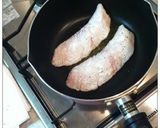A picture of step 4 of Cod Meunière in Tomato-Onion Sauce.