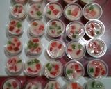 Foto langkah ke 4 dari resep Puding Mozaik.