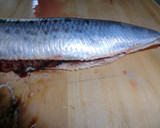 A picture of step 4 of How to Easily Butterfly Sardines.