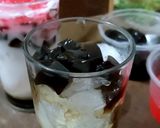 Foto langkah ke 4 dari resep Es Cincau Hitam Gula Palm.