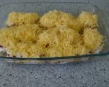 Tejfölös-sajtos-paradicsomos csirkemell recept fázis 4 fotója