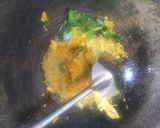 Foto langkah ke 2 dari resep Opor ayam telur gak ribet.
