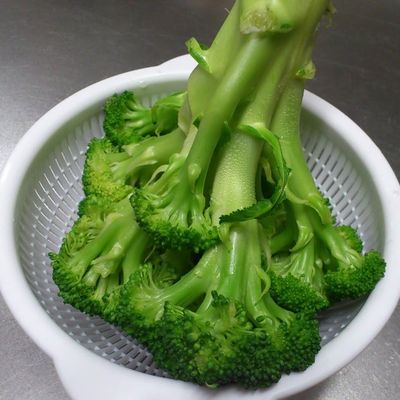 Food Hall Style Broccoli And Tuna Salad Recipe By Cookpad.Japan