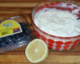A picture of step 4 of Mike's Blueberry Lemon Bagel Spread.