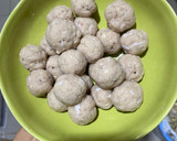Foto langkah ke 1 dari resep Homemade Bakso No MSG, Kenyal, Gluten Free.