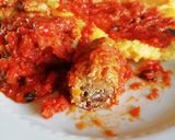 Foto del passaggio 6 della ricetta Involtini ripieni al sugo di pomodoro