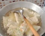 Foto langkah ke 4 dari resep Risol Ayam Sayur.
