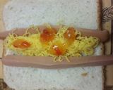 A picture of step 4 of Sweet Chilli Cheese Dogs.