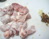 A picture of step 1 of Chicken & Spring Cabbage Cream Soup.