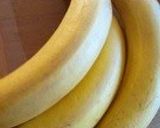 A picture of step 1 of Banana Vinegar for Dieting.