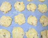 A picture of step 4 of Moist and Fluffy Banana Chocolate Cookies.