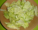 A picture of step 3 of Spring Cabbage and Chicken Stir Fried with Oyster Sauce.