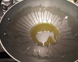 A picture of step 3 of Pineapple fried rice.