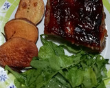 Foto del paso 5 de la receta: Ribs con barbacoa, ensalada de rúcula y batatas fritas