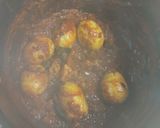 A picture of step 3 of Chicken egg biryani.