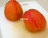 Foto langkah ke 4 dari resep Tips Mengupas Kulit Tomat.