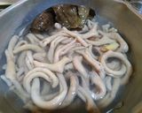 Foto langkah ke 1 dari resep Oseng usus lombok ijo.