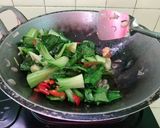 Foto langkah ke 4 dari resep Tumis Sawi Pokcoy,Kecambah dan Tahu.