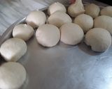 صورة لخطوة 1 من وصفة معجنات زعتر وجبنه