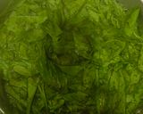A picture of step 1 of Corn Palak.