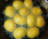A picture of step 6 of Coconut mandazis.