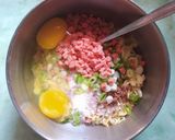 Foto langkah ke 1 dari resep Omelette Rumahan.