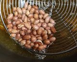 Foto langkah ke 3 dari resep Kering Kentang Kacang.
