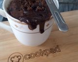 A picture of step 5 of Oreo lava mug cake.