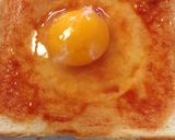 A picture of step 3 of Easy!! Bacon and Sunny-Side Up Toast.