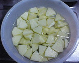 A picture of step 1 of Simple Apple Jam.