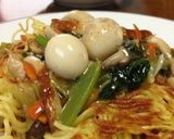 A picture of step 6 of Crispy Yakisoba Noodles with Thick Ankake Sauce.