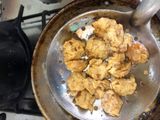 جمبري مقرمش وشوربة جمبري حمراء