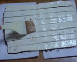 A picture of step 3 of Easy Stick Pies for Christmas.