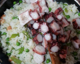 Foto del paso 6 de la receta: Arroz frito con pulpo y gambones