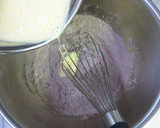 A picture of step 2 of Cocoa Crepe Roll Cake with Whole Strawberries.