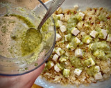 Foto del paso 4 de la receta: Ensalada de quinoa y queso feta al pesto casero de albahaca
