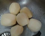 A picture of step 2 of Ladybirds Garlic & Sausage Potato Bake.