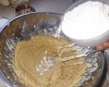 Foto del paso 5 de la receta: Muffins de plátano y nuez