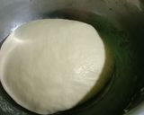 Foto langkah ke 3 dari resep Korean Garlic Cheese Bread.