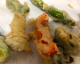 A picture of step 3 of Garlic Mayonnaise Vegetables Tempura.